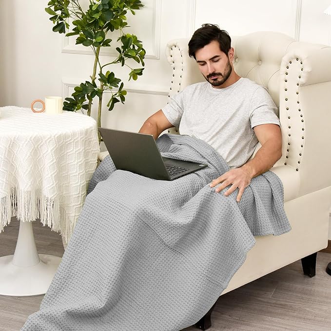 PHF 100% Cotton Waffle Weave Throw Blanket，Pre-Washed Snag Proof Lightweight Breathable Moisture-Wicking for Layering in Cold Weather for Couch Bed,Machine Washable,Home Decor Gift-Light Grey