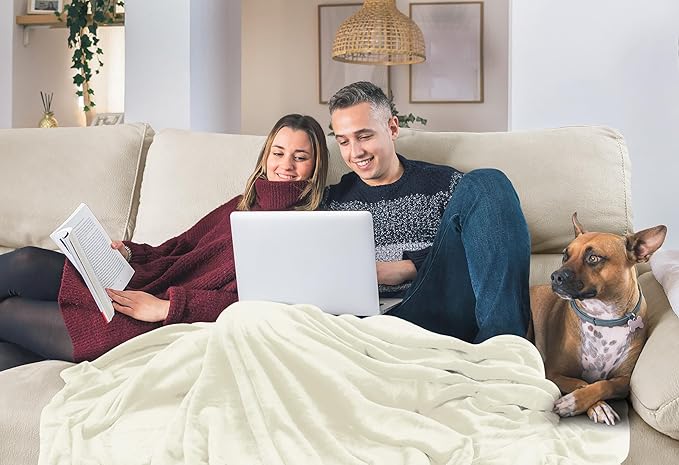 Utopia Bedding Fleece Blanket Twin Size Ivory 300GSM Luxury Anti-Static Fuzzy Soft Microfiber Bed Blanket (60x80 Inch)