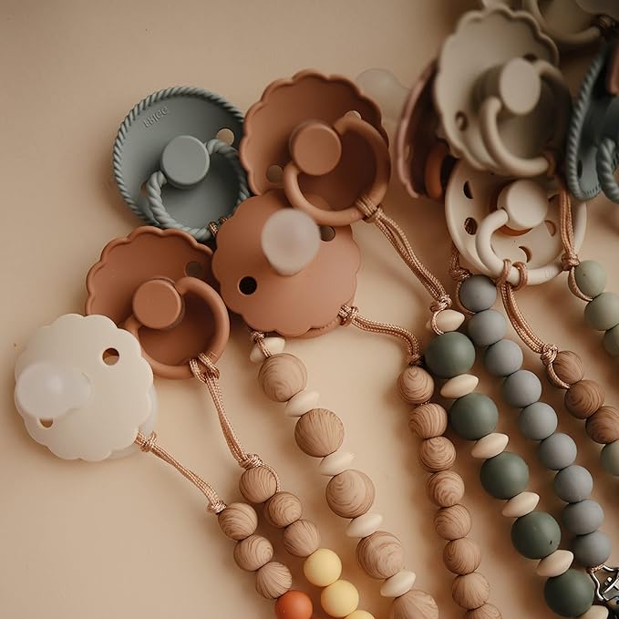 FRIGG Daisy SilkySoft Silicone Baby Pacifier | Made in Denmark | BPA-Free (Chamomile/Peach Bronze, 6-18 Months)