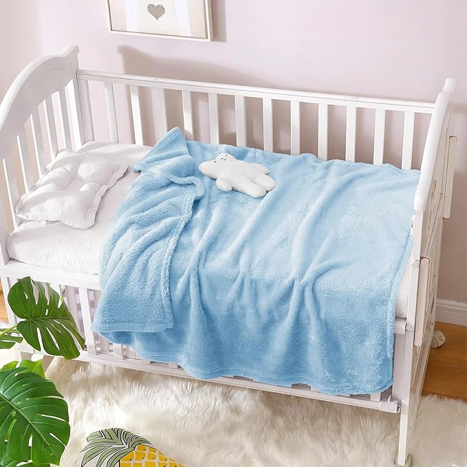 Exclusivo Mezcla Plush Fuzzy Fleece Throw Blanket, Super Soft, Fluffy and Warm Blankets for Couch, Bed, All Season Use (40x50 Inches, Light Blue)