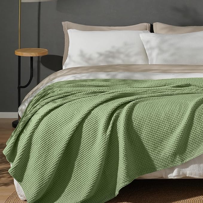 PHF 100% Cotton Waffle Weave Blanket King Size for Bed,Snag Proof Lightweight Breathable Moisture-Wicking Throw for Couch,Great for Layering in Cold Weather,Machine Washable,Home Decor-Loden Green