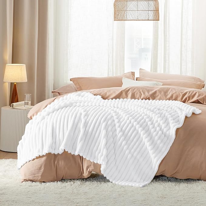 Bedsure GentleSoft Twin Fleece Blanket for Couch - Cozy Soft Blankets for Women, Cute Small Throws for Girls, White, 60x80 Inches