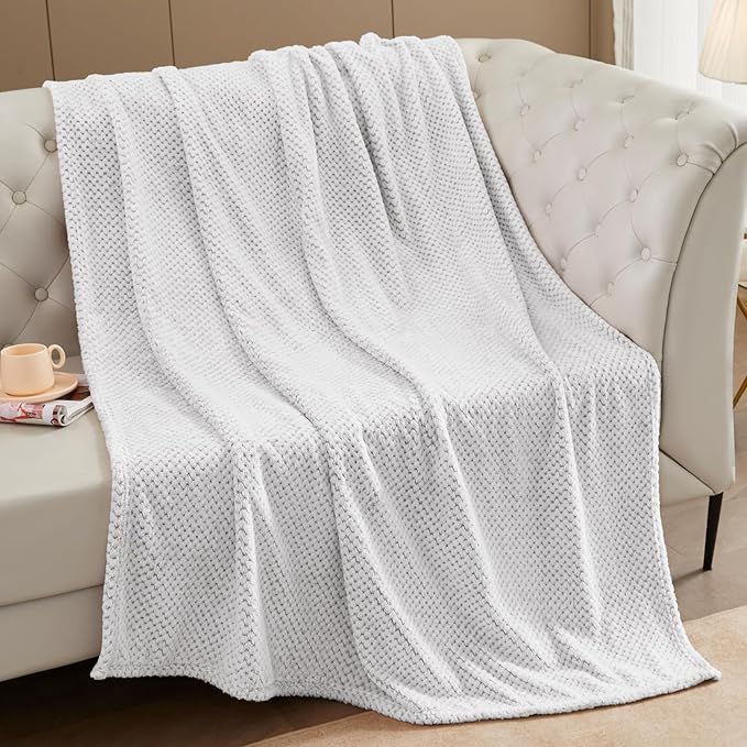 Exclusivo Mezcla Fleece Throw Blanket Extra Large, Super Soft and Warm Blankets for Couch, Sofa and Bed Waffle Textured, Cozy, Fuzzy and Lightweight (Mixed Light Grey, 50x70 Inches)