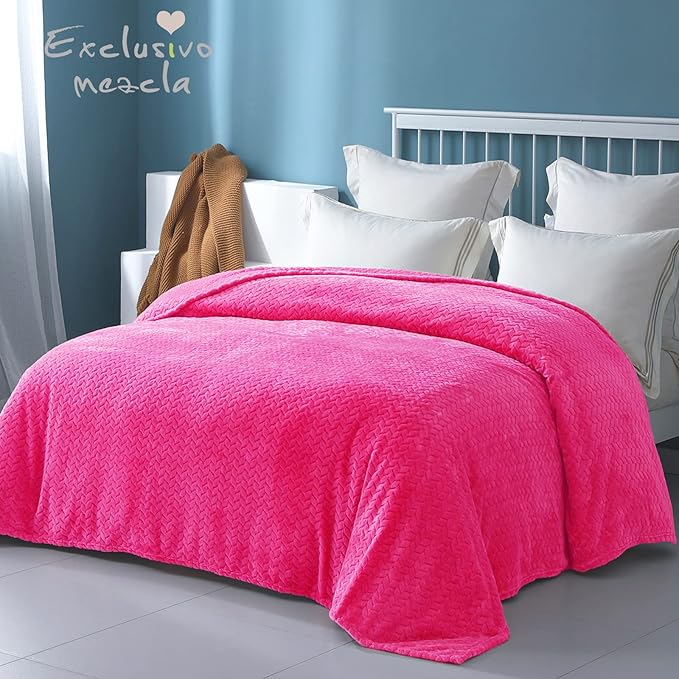 Exclusivo Mezcla Fleece King Size Blanket for Bed, 90x104 Inches Soft Cozy Jacquard Flannel Blankets, Lightweight Fuzzy Plush Warm for Winter, Hot Pink