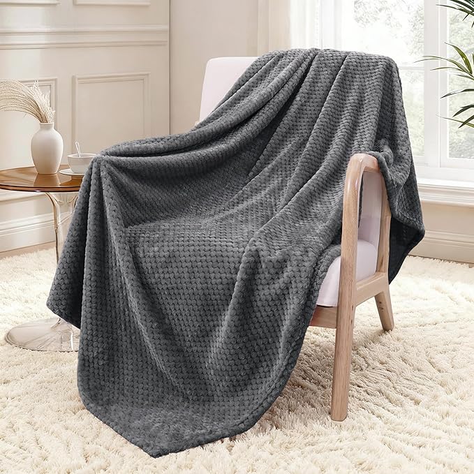 Exclusivo Mezcla Fleece Throw Blanket Extra Large, Super Soft and Warm Blankets for Couch, Sofa and Bed Waffle Textured, Cozy, Fuzzy and Lightweight (Dark Grey, 50x70 Inches)