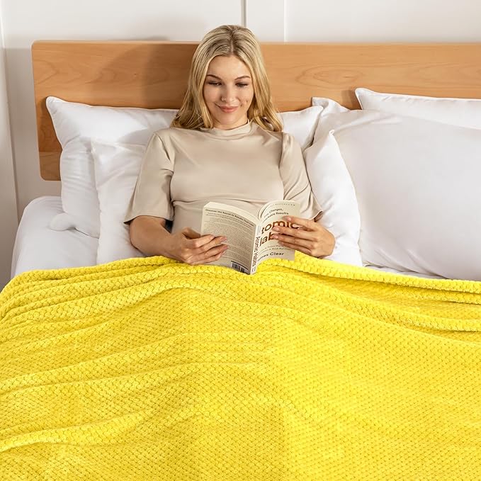 Exclusivo Mezcla Fleece Throw Blanket Extra Large, Super Soft and Warm Blankets for Couch, Sofa and Bed Waffle Textured, Cozy, Fuzzy and Lightweight (Vibrant Yellow, 50x70 Inches)