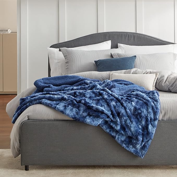 Bedsure GentleSoft Sherpa Fluffy Throw Blanket - Fleece Warm and Cozy Throw for Women Gift, Plush & Fuzzy Faux Christmas Fur Blanket for Couch, Sofa, Bed Decor, Tie Dye Design, Indigo, 50x60 Inches