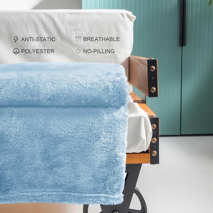 Exclusivo Mezcla Plush Fuzzy Fleece Throw Blanket Extra Large, Super Soft, Fluffy and Warm Blankets for Couch, Bed, Suitable for All Seasons (50x70 Inches, Light Blue)