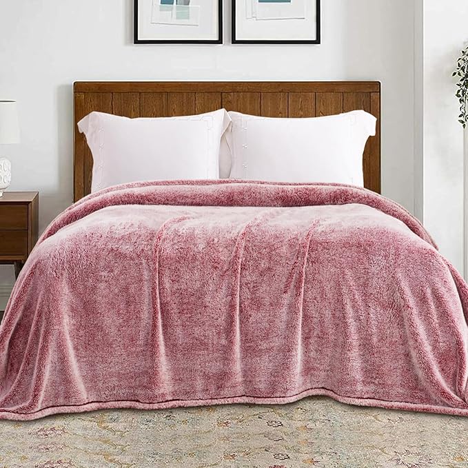 Exclusivo Mezcla Plush Fuzzy Fleece Throw Blanket Extra Large, Super Soft, Fluffy and Warm Blankets for Couch, Bed, Suitable for All Seasons (50x70 Inches, Mixed Deep Red)