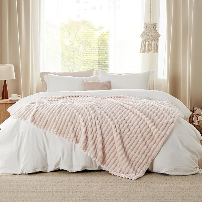 Bedsure GentleSoft Crystal Pink Fleece Blanket for Couch - Cozy Soft Blankets for Women, Cute Small Throws for Girls, 60x80 Inches