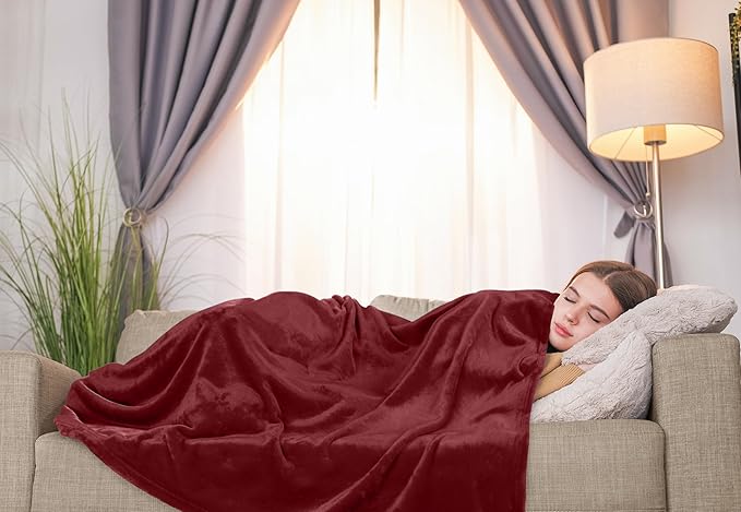 Utopia Bedding Fleece Blanket Throw Size Burgundy 300GSM Luxury Anti-Static Fuzzy Soft Microfiber Blanket for Couch, Sofa and Bed (60x50 Inch)