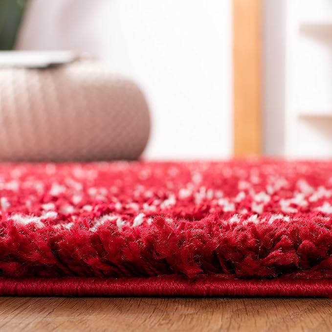 SAFAVIEH Arizona Shag Collection Area Rug - 6'7" Square, Red & Ivory, Moroccan Design, Non-Shedding & Easy Care, 1.6-inch Thick Ideal for High Traffic Areas in Living Room, Bedroom (ASG741Q)