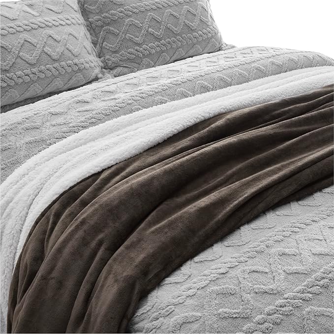 Bedsure GentleSoft Sherpa Fleece Throw Blanket Twin Size for Couch - Thick and Warm Throw for Women and Men, Soft Fuzzy Plush Twin Blanket for Winter, Brown, 60x80 Inches