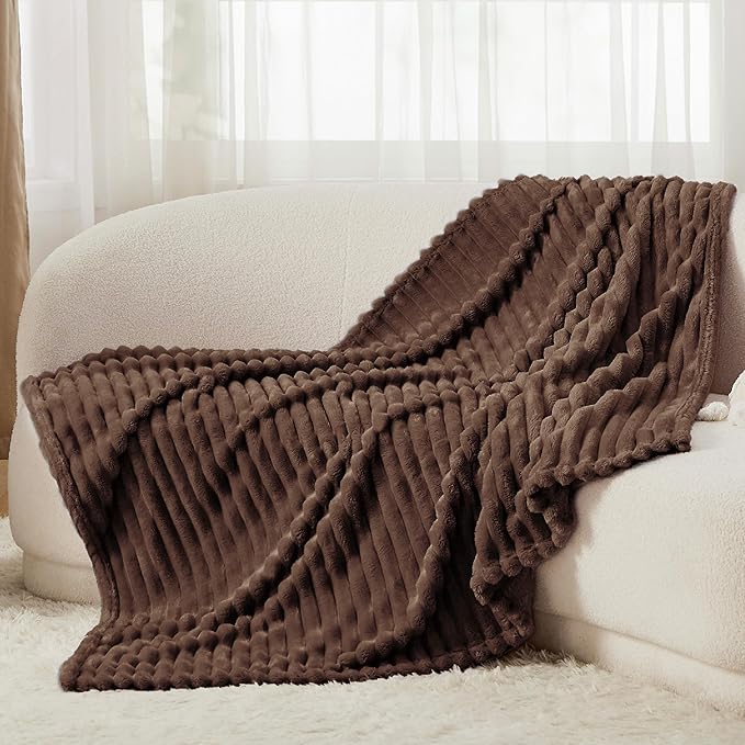 Bedsure GentleSoft Fondue Fudge Fleece Blanket for Couch - Cozy Soft Blankets for Women, Cute Small Throws for Girls, 50x70 Inches