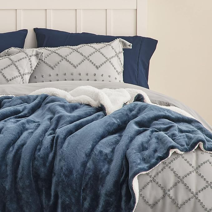 Bedsure GentleSoft Sherpa Fleece Throw Blanket Twin Size for Couch - Thick and Warm Throw for Women and Men, Soft Fuzzy Plush Twin Blanket for Winter, Slate Blue, 60x80 Inches