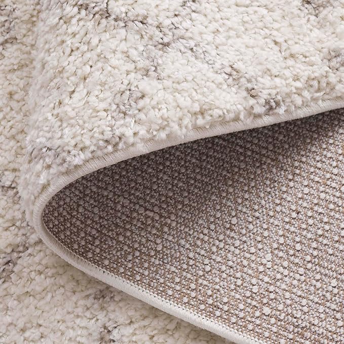 SAFAVIEH Arizona Shag Collection Accent Rug - 3'2" x 5', Ivory & Beige, Moroccan Design, Non-Shedding & Easy Care, 1.6-inch Thick Ideal for High Traffic Areas in Foyer, Living Room, Bedroom (ASG741A)