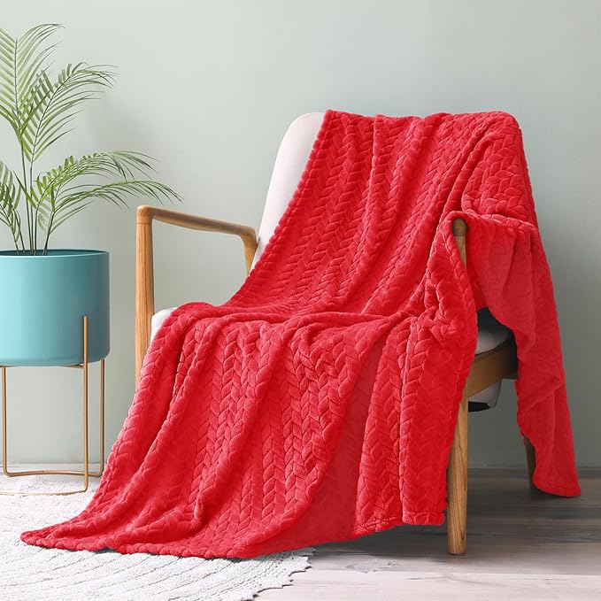 Exclusivo Mezcla Fleece Throw Blanket for Couch, 50x70 Inches Soft Cozy Jacquard Flannel Blankets, Lightweight Fuzzy Plush Warm Throws for Winter, Red