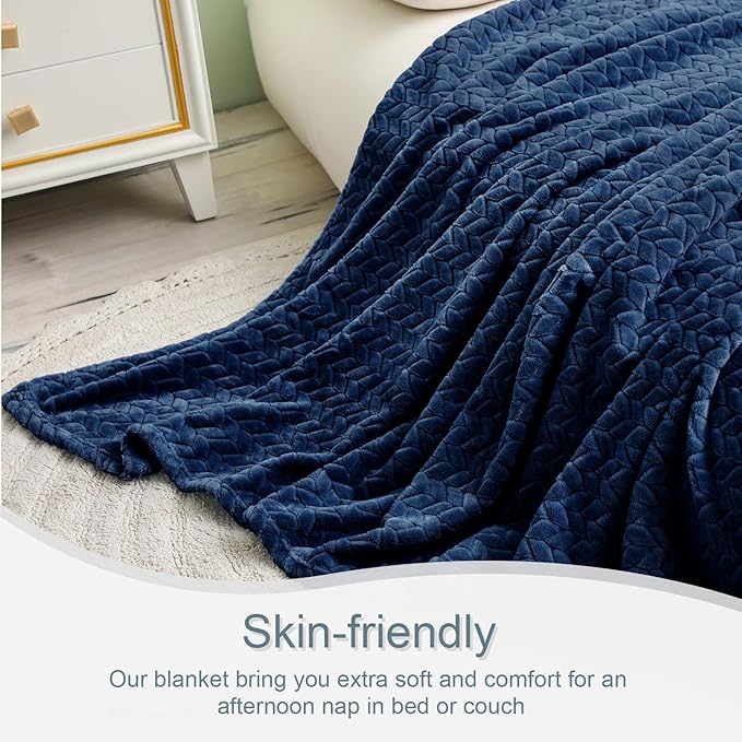 Exclusivo Mezcla Fleece Twin Size Blanket for Bed, 90x66 Inches Soft Cozy Jacquard Flannel Blankets, Lightweight Fuzzy Plush Warm for Winter, Navy Blue