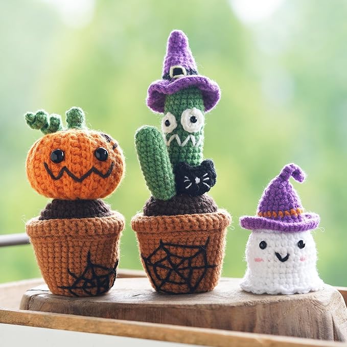 Wizardi Amigurumi DIY Crochet Kit - Halloween Plants with Ghost F07N8-M226