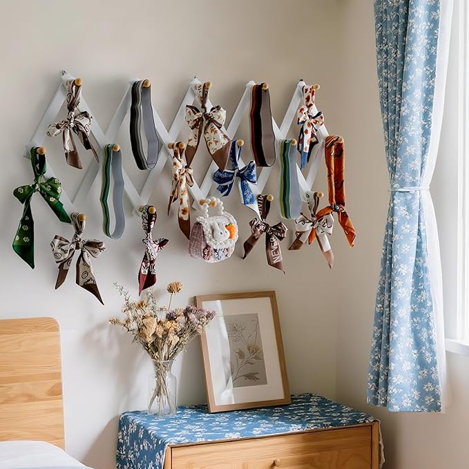 SKOLOO Accordion Wall Hanger with 16 Hooks, Modern Expandable Coat Rack Hat Rack for Wall, Solid Wooden, Natural on White