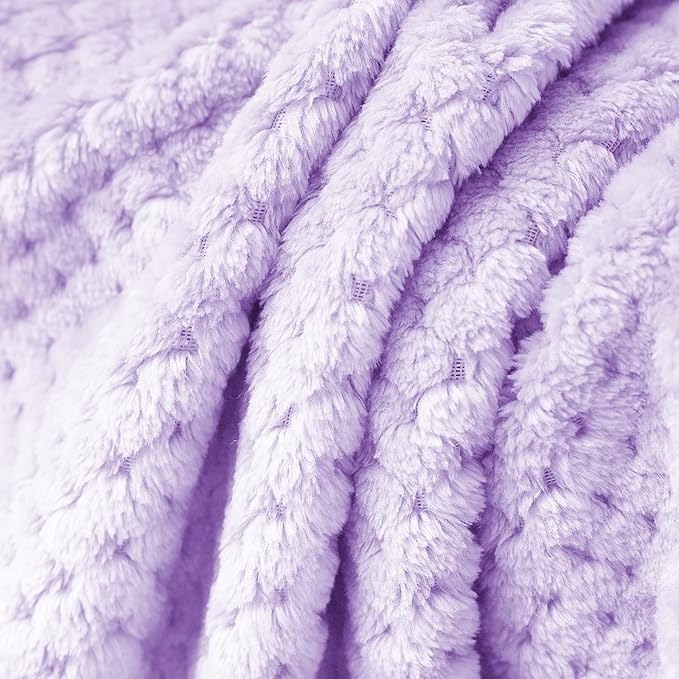 Exclusivo Mezcla Fleece Throw Blanket, Super Soft and Warm Blankets for Couch, Sofa and Bed Waffle Textured, Cozy, Fuzzy and Lightweight (Lilac Purple, 40x50 Inches)