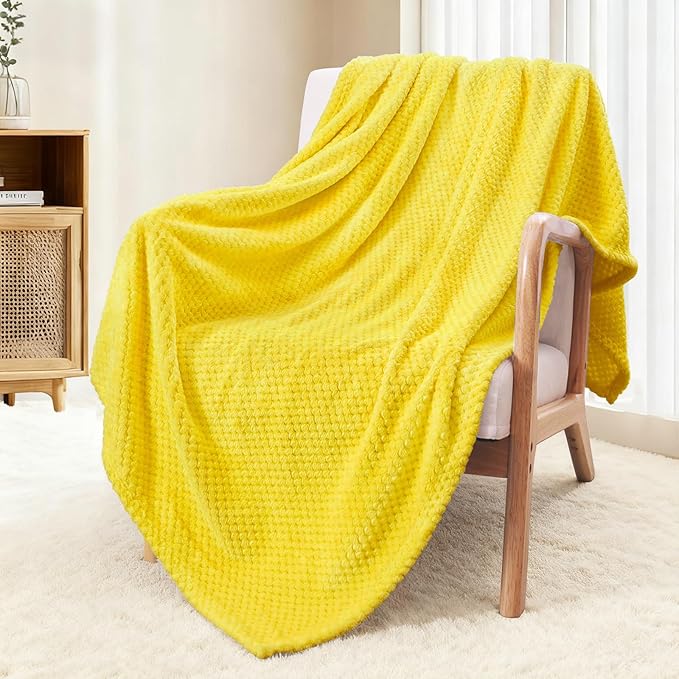 Exclusivo Mezcla Fleece Throw Blanket Extra Large, Super Soft and Warm Blankets for Couch, Sofa and Bed Waffle Textured, Cozy, Fuzzy and Lightweight (Vibrant Yellow, 50x70 Inches)