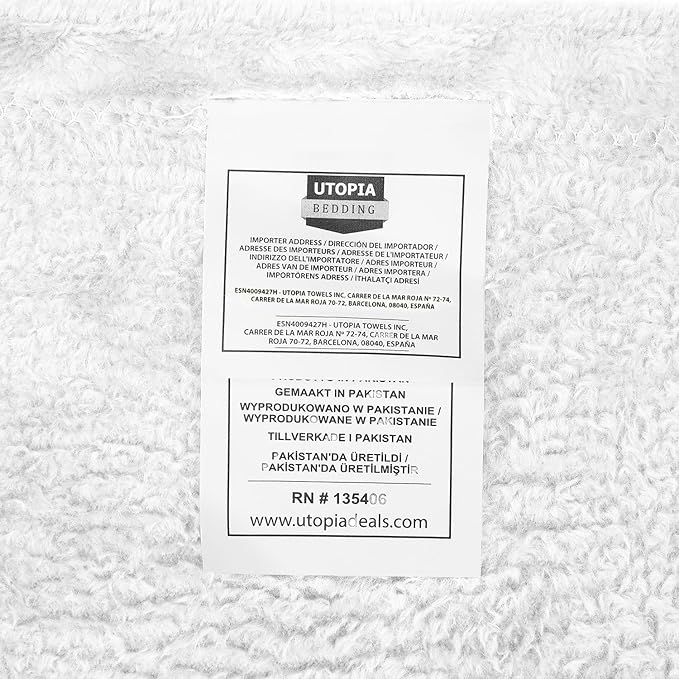 Utopia Bedding Fleece Blanket Queen Size White 300GSM Luxury Anti-Static Fuzzy Soft Microfiber Bed Blanket (90x90 Inch)