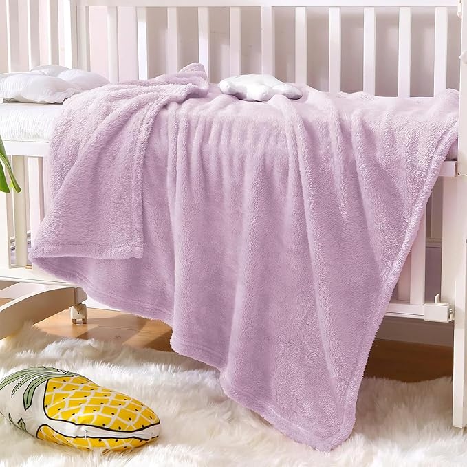 Exclusivo Mezcla Plush Fuzzy Fleece Throw Blanket, Super Soft, Fluffy and Warm Blankets for Couch, Bed, All Season Use (40x50 Inches, Light Purple)
