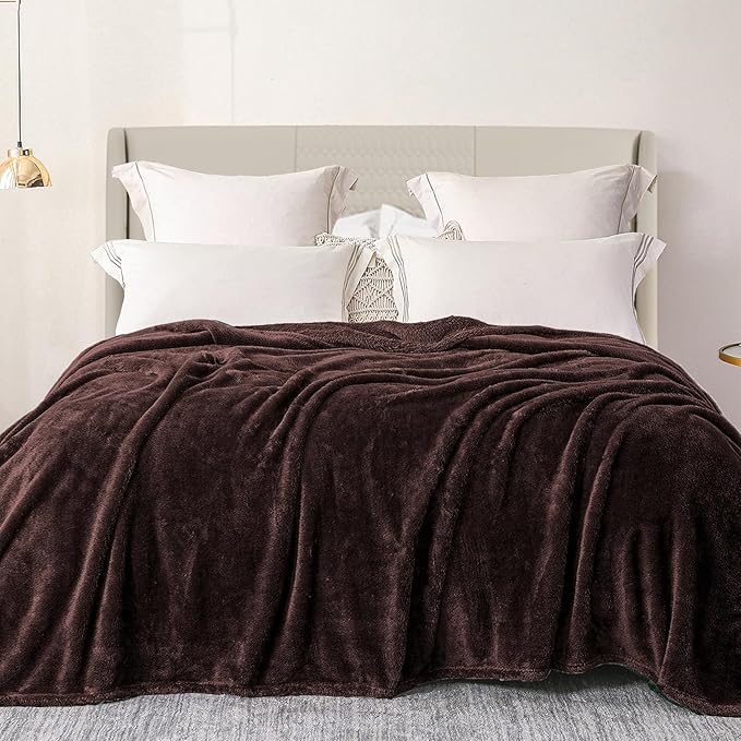 Exclusivo Mezcla Plush Fuzzy Fleece Bed Blanket Twin Size, Super Soft, Fluffy and Warm Blankets, Suitable for All Seasons (Coffee, 90x66 Inches)