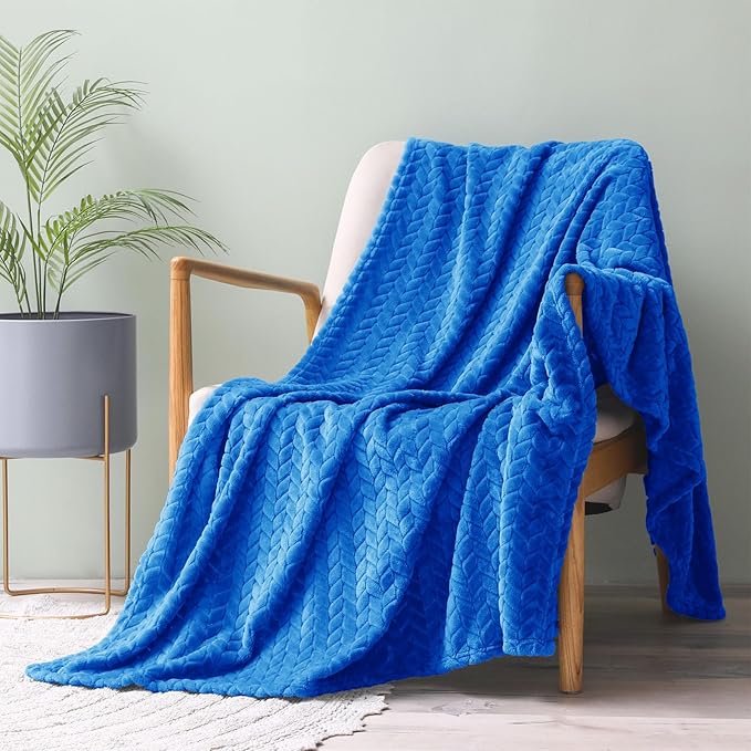 Exclusivo Mezcla Fleece Throw Blanket for Couch, 50x70 Inches Soft Cozy Jacquard Flannel Blankets, Lightweight Fuzzy Plush Warm Throws for Winter, Cobalt Blue