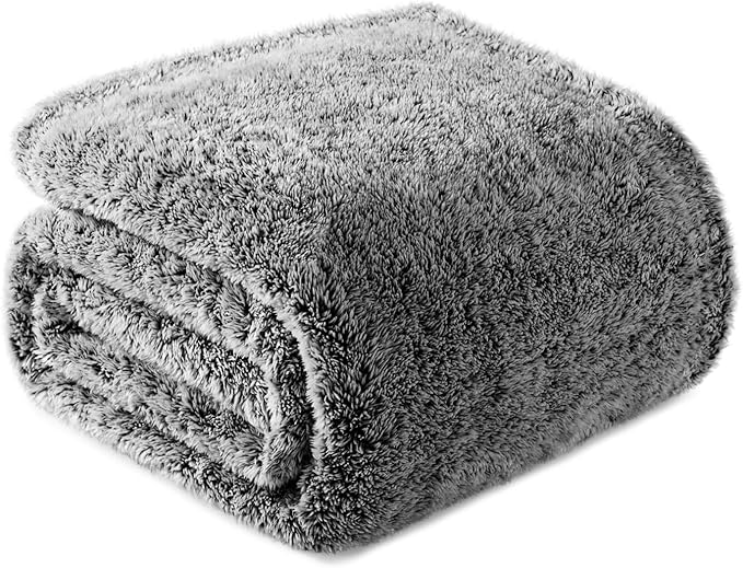 Exclusivo Mezcla Plush Fuzzy Fleece Throw Blanket Extra Large, Super Soft, Fluffy and Warm Blankets for Couch, Bed, Suitable for All Seasons (50x70 Inches, Mixed Black)