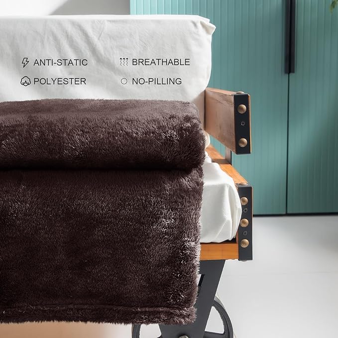 Exclusivo Mezcla Plush Fuzzy Fleece Throw Blanket Extra Large, Super Soft, Fluffy and Warm Blankets for Couch, Bed, Suitable for All Seasons (50x70 Inches, Coffee)