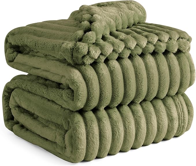 Bedsure GentleSoft Cypress Fleece Queen Blanket for Couch - Cozy Soft Blankets for Women, Cute Small Throws for Girls, 90x90 Inches