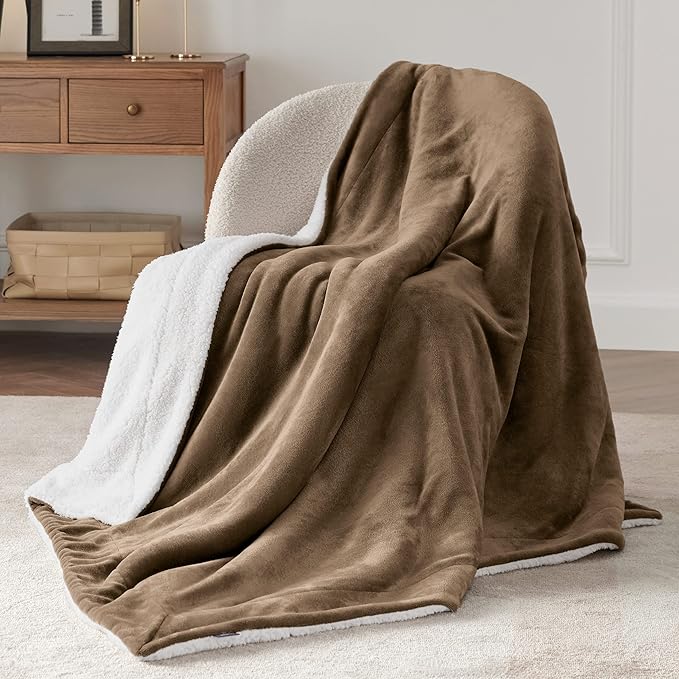 Bedsure GentleSoft Sherpa Fleece Throw Blanket Twin Size for Couch - Thick and Warm Throw for Women and Men, Soft Fuzzy Plush Twin Blanket for Winter, Camel, 60x80 Inches