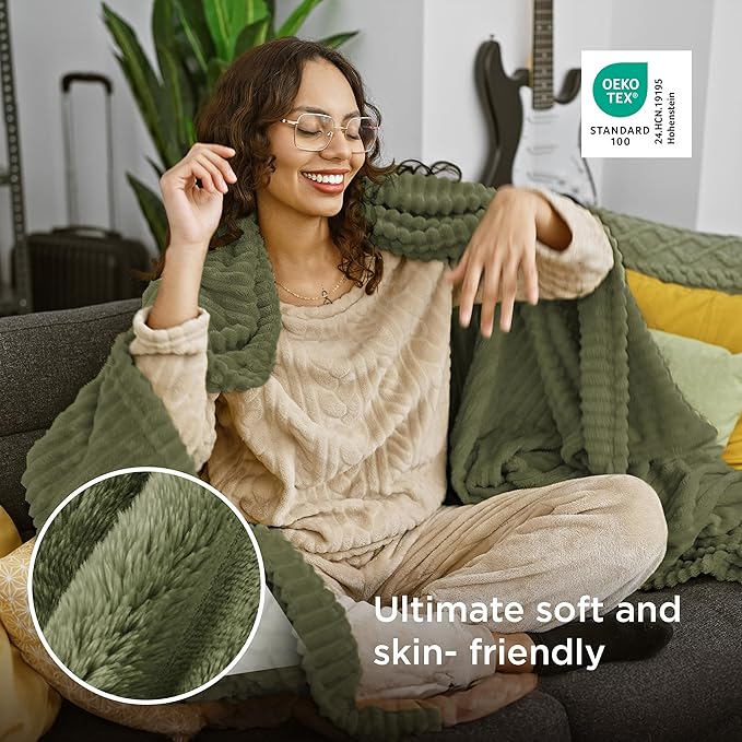 Bedsure GentleSoft Cypress Fleece Throw Blanket for Couch - Cozy Soft Blankets for Women, Cute Small Throws for Girls, 50x60 Inches