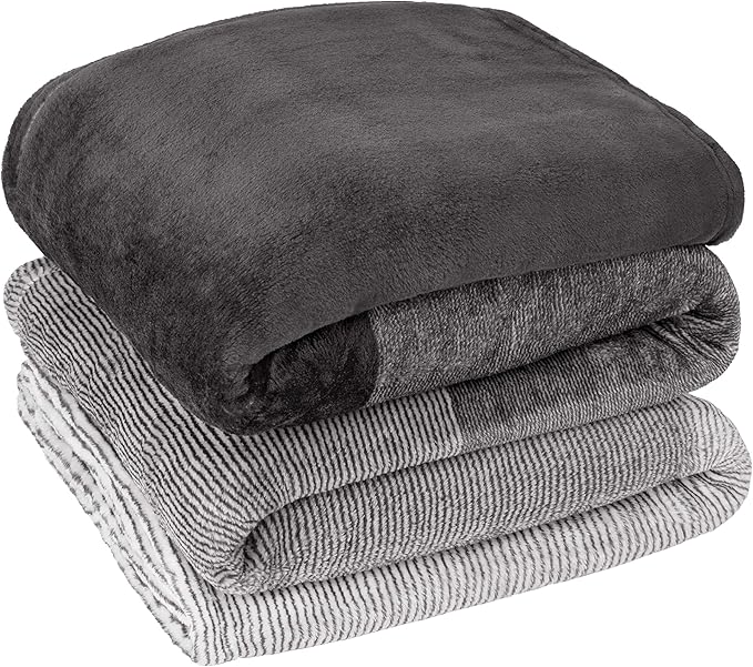 PAVILIA Gray Ombre Fleece Throw Blanket for Couch, Soft Flannel Blanket for Sofa Bed Room, Plush Lightweight Light Grey Gradient Blanket, Cozy Microfiber Decorative Gift Throw, 50x60