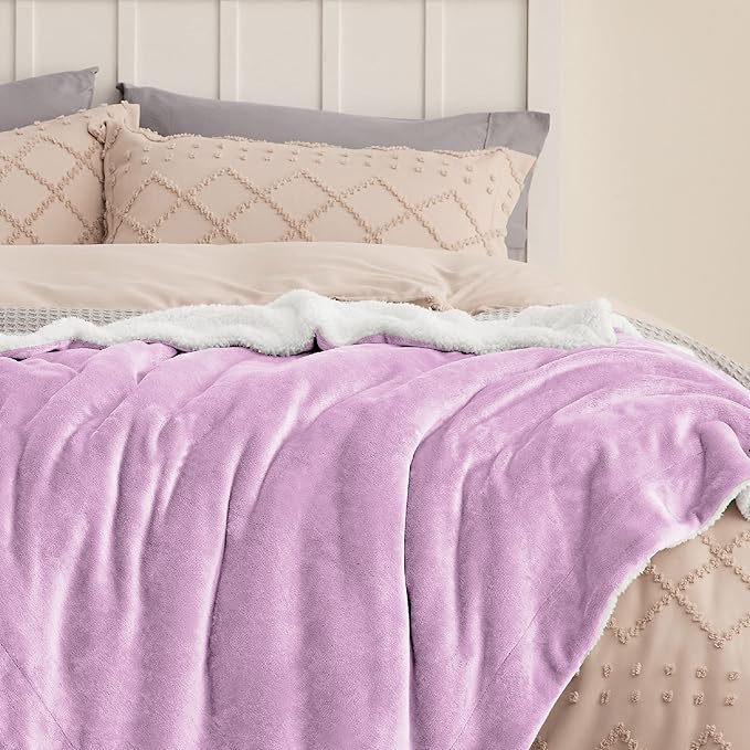Bedsure GentleSoft Sherpa Fleece Throw Blanket Twin Size for Couch - Thick and Warm Throw for Girls and Women, Soft Fuzzy Plush Twin Blanket for Winter, Lilac, 60x80 Inches