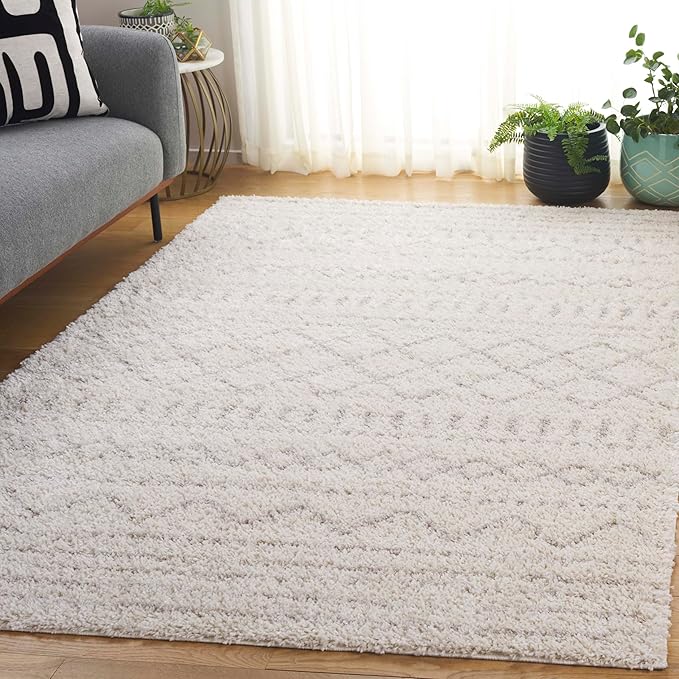 SAFAVIEH Arizona Shag Collection Accent Rug - 4' x 6', Ivory & Beige, Moroccan Design, Non-Shedding & Easy Care, 1.6-inch Thick Ideal for High Traffic Areas in Entryway, Living Room, Bedroom (ASG741A)