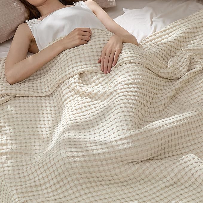 Bedsure Cooling Cotton Waffle Queen Size Blanket - Lightweight Breathable Blanket of Rayon Derived from Bamboo for Hot Sleepers, Light Beige, 90x90 Inches