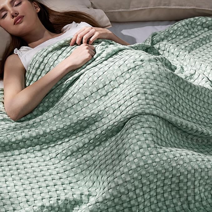 Bedsure Cooling Cotton Waffle Queen Size Blanket - Lightweight Breathable Summer Blanket of Rayon Derived from Bamboo for Hot Sleepers, Luxury Throws for Bed, Couch and Sofa, Mint Green, 90x90 Inches