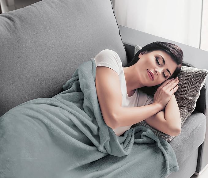 Utopia Bedding Fleece Blanket Throw Size Ash Grey 300GSM Luxury Anti-Static Fuzzy Soft Microfiber Blanket for Couch, Sofa and Bed (60x50 Inch)