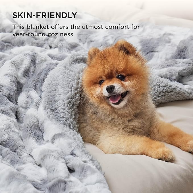 Bedsure GentleSoft Sherpa Fluffy Blanket Queen Size for Bed - Fleece Warm and Cozy for Women Gift, Plush & Fuzzy Faux Fur Christmas Blanket for Couch Decor, Tie Dye Design, Light Grey, 90x90 Inches