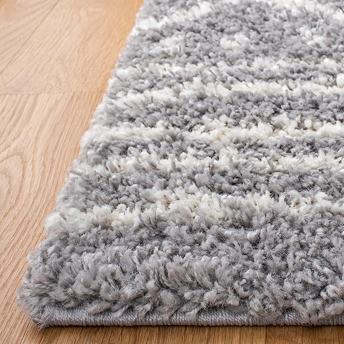 SAFAVIEH Arizona Shag Collection Accent Rug - 3'2" x 5', Grey & Ivory, Moroccan Design, Non-Shedding & Easy Care, 1.6-inch Thick Ideal for High Traffic Areas in Foyer, Living Room, Bedroom (ASG741G)