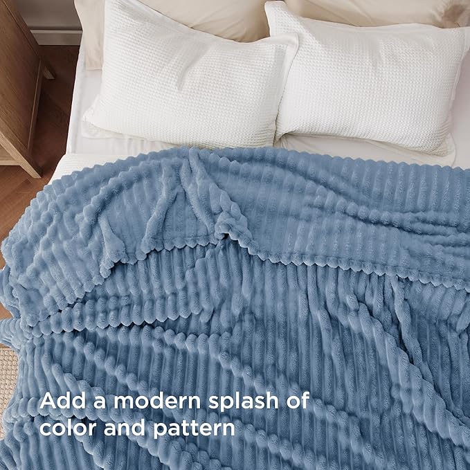 Bedsure GentleSoft Blue Full Blanket for Couch - Cozy Soft Blankets for Women, Cute Small Fleece Throws for Girls, Birthday Gifts for Women Decor Gifts, Ashley Blue, 84x90 Inches