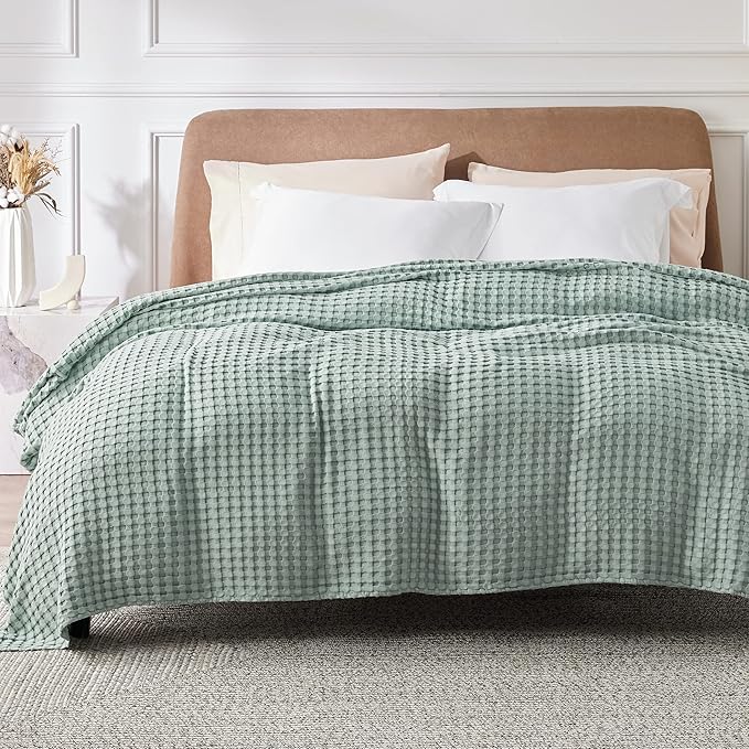 Bedsure Cooling Cotton Waffle Full Size Blanket - Lightweight Breathable Blanket of Rayon Derived from Bamboo for Hot Sleepers, Luxury Throws for Bed, Couch and Sofa, Mint Green, 80x90 Inches