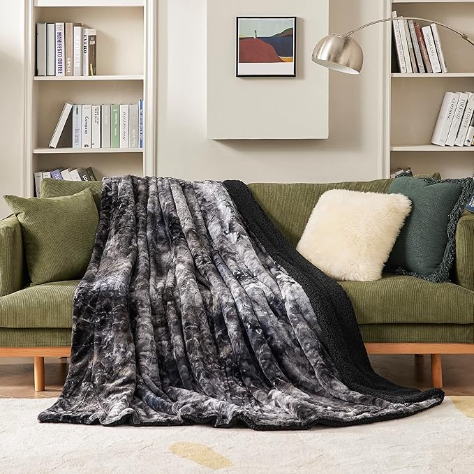 Bedsure GentleSoft Sherpa Fluffy Blanket King Size for Bed - Fleece Warm and Cozy for Women Gift, Plush & Fuzzy Faux Christmas Fur Blanket for Couch, Sofa Decor, Tie Dye Design, Black, 108x90 Inches