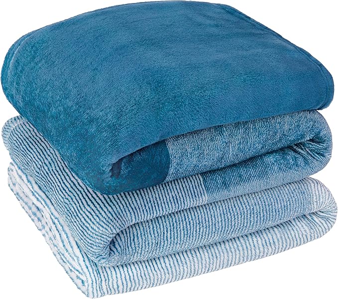 Pavilia Blue Ombre Fleece Blanket for Twin Size Bed, Soft & Cozy Microfiber Gift Decorative Blanket, 60x80