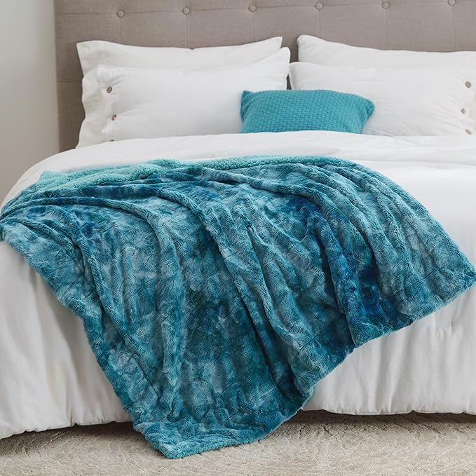 Bedsure GentleSoft Sherpa Fluffy Throw Blanket - Fleece Warm and Cozy Throw for Women Gift, Plush & Fuzzy Faux Fur Christmas Blanket for Couch, Sofa, Bed Decor, Tie Dye Design, Teal, 50x60 Inches