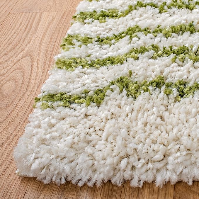 SAFAVIEH Arizona Shag Collection Area Rug - 6'7" Square, Ivory & Green, Moroccan Design, Non-Shedding & Easy Care, 1.6-inch Thick Ideal for High Traffic Areas in Living Room, Bedroom (ASG741Y)