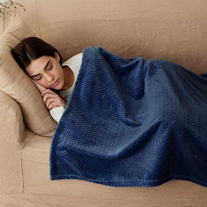 Exclusivo Mezcla Fleece Bed Blanket Queen Size, Super Soft and Warm Blankets for Couch, Sofa and Bed Waffle Textured, Cozy, Fuzzy and Lightweight (Navy Blue, 90x90 Inches)